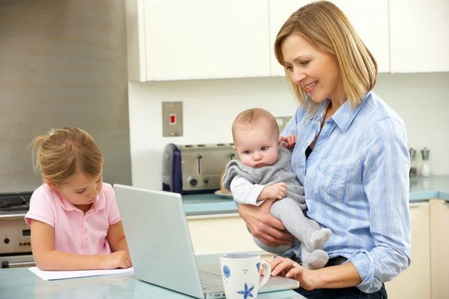 4 basic networking strategies for working mums
