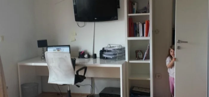 Moj kućni ured u spavaćoj sobi