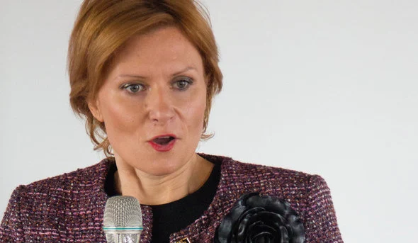Klara Cadieux – poslovne žene konačno imaju što obući
