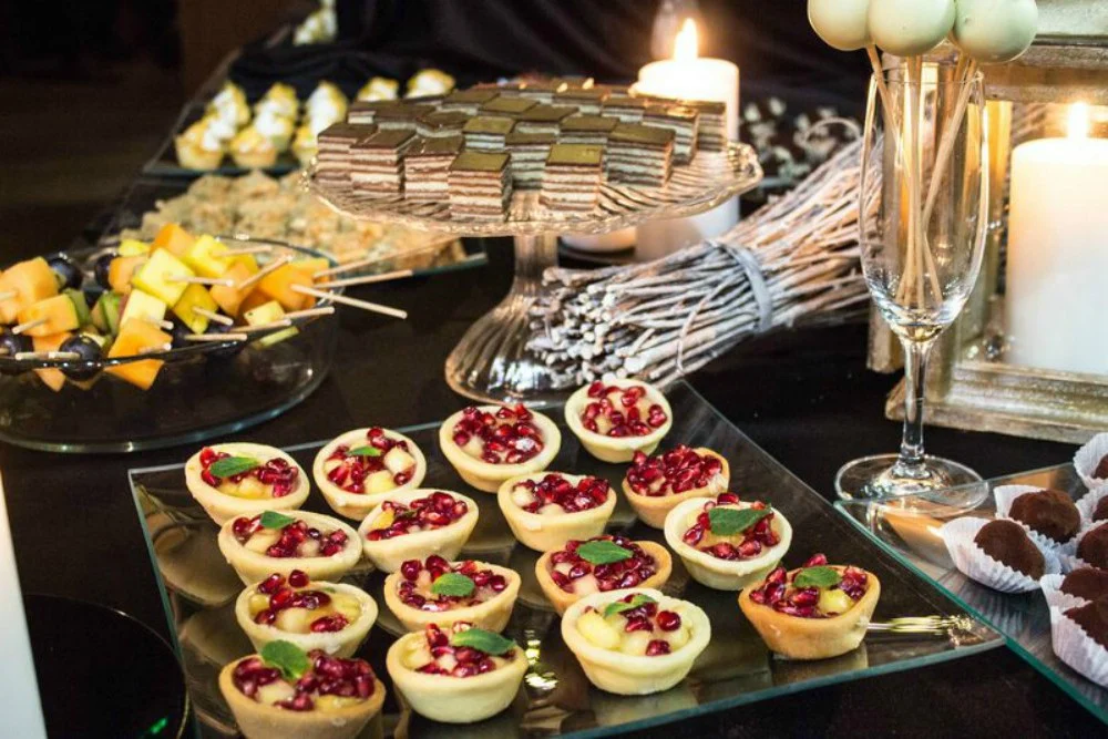Ovog Božića svoje zaposlenike, partnere ili suradnike iznenadite bowl food-om