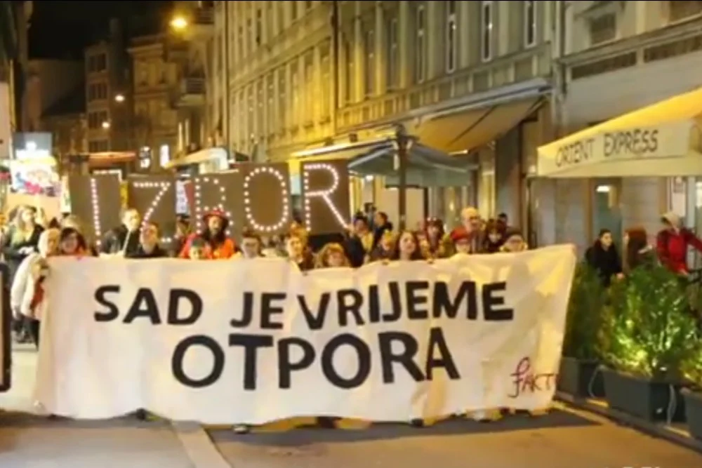 Održan Noćni marš na Dan žena s važnom porukom: “Vrijeme je otpora”