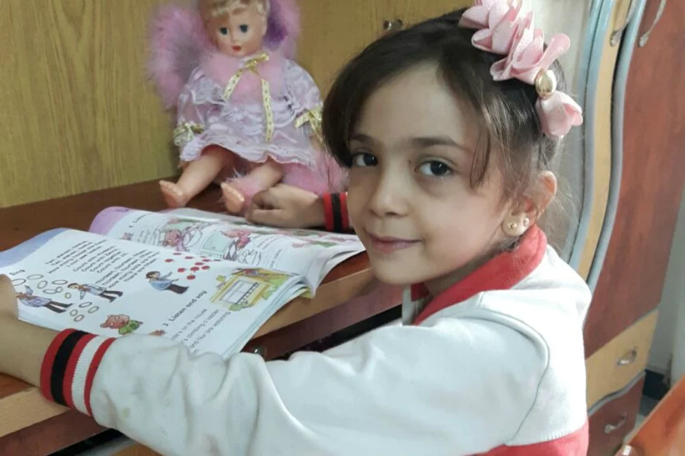 Sedmogodišnja Sirijka Bana Alabed piše memoare o životu u Alepu i izbjeglištvu