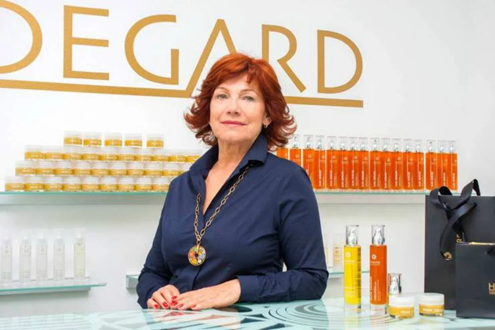 Za prirodno preplanulu kožu tu je Hildegard SUN serum!