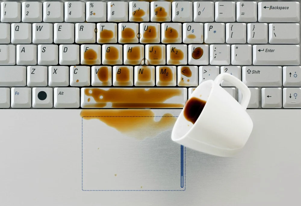 Kako temeljito očistiti prljavštinu i prašinu s vašeg kućnog računala?