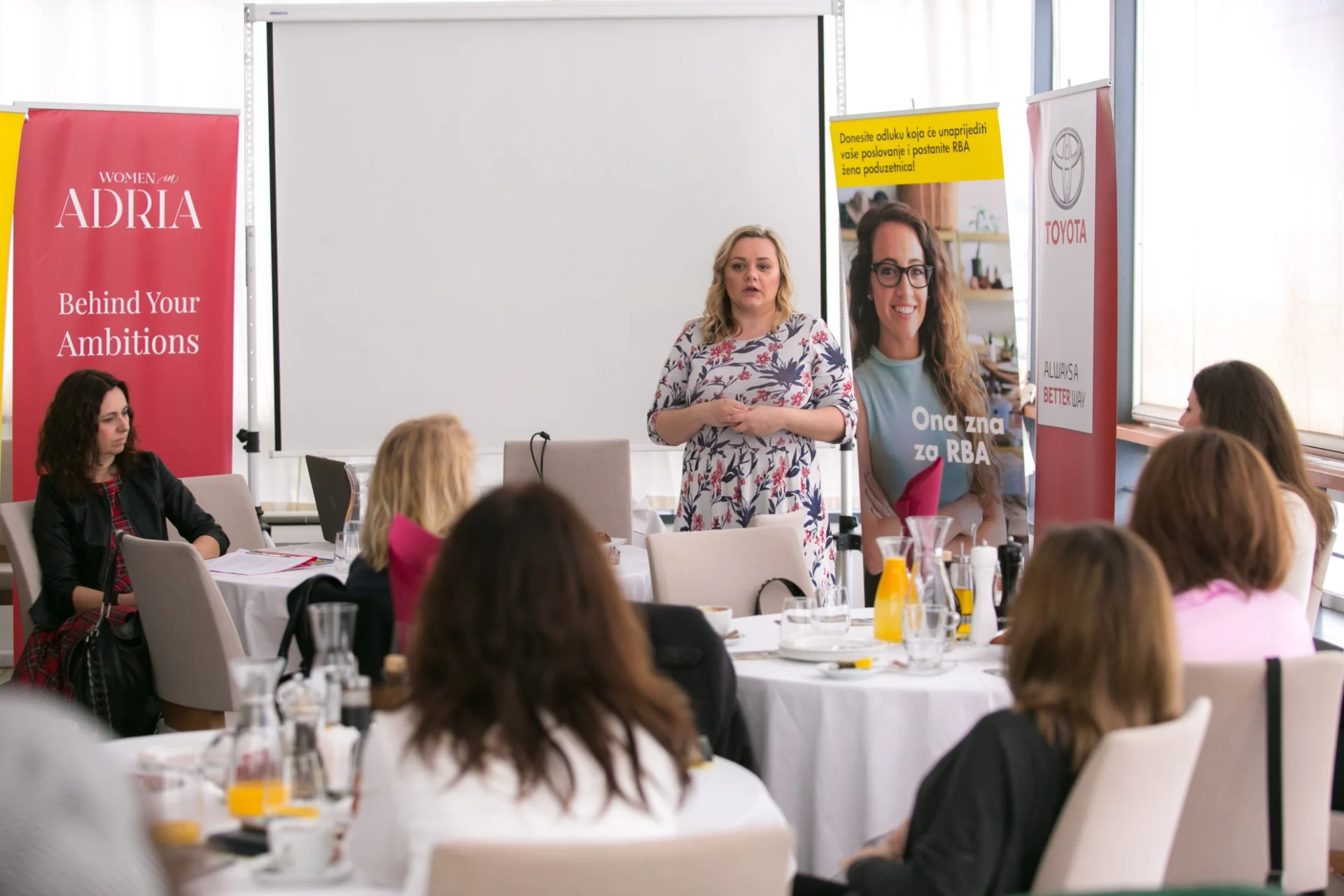 Vedrana Zovak na našim Networking breakfastima diljem Hrvatske poduzetnicima odaje tajne zapošljavanja i zadržavanja dobrih zaposlenika
