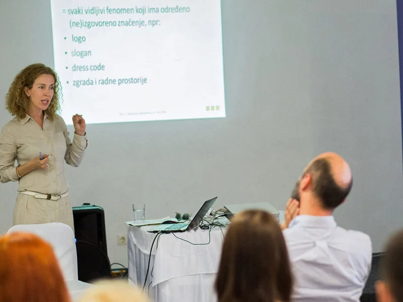 Nagradni natječaj za WiA članice – osvojite 1 sat business coachinga s Ana-Marijom Vidjak