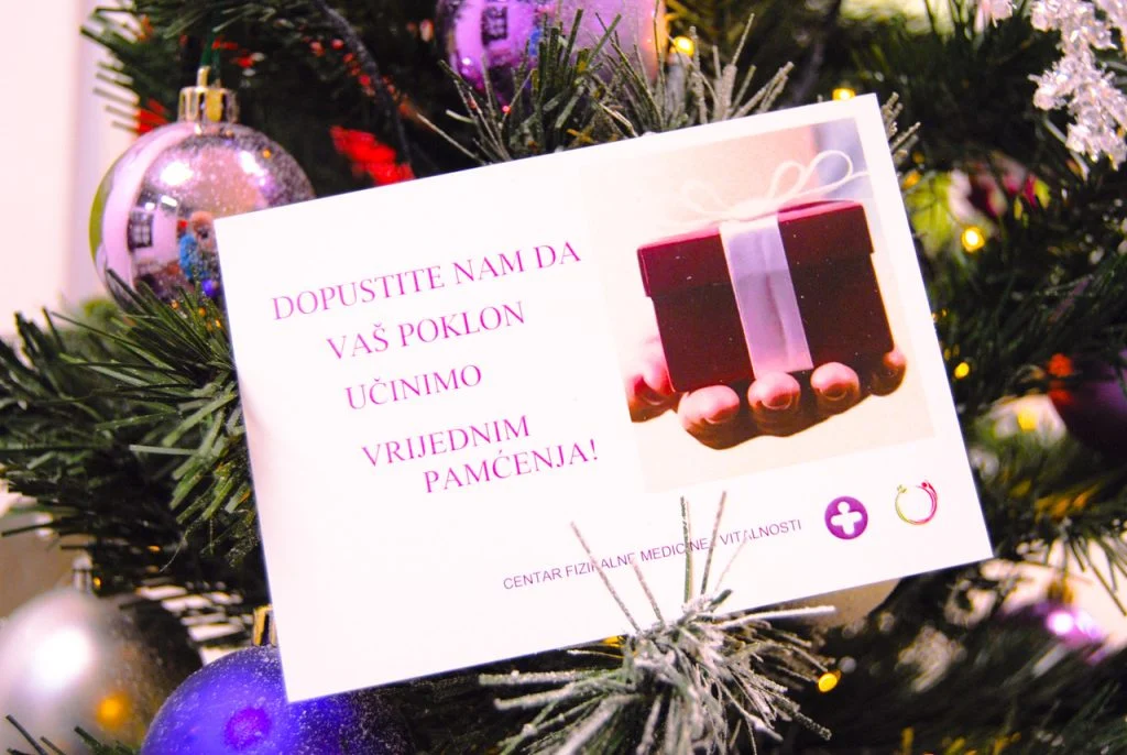 Poklon bon kao božićna razglednica puna zdravlja i vitalnosti