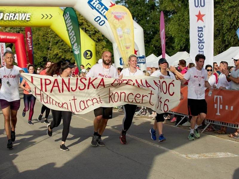 Osječki HNK jučer istrčao svoju prvu poslovnu utrku i tako najavio današnji humanitarni koncert
