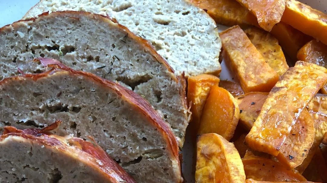 Mesna štruca od puretine idealan je zdravi ručak za nekoliko dana!