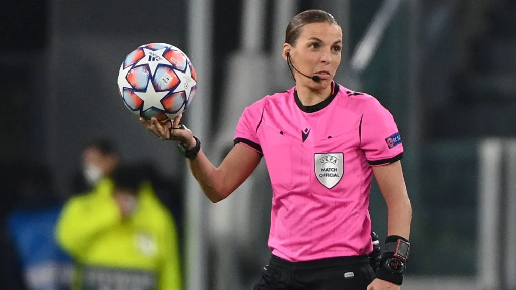 Stephanie Frappart postala prva sutkinja na muškoj utakmici Lige prvaka!
