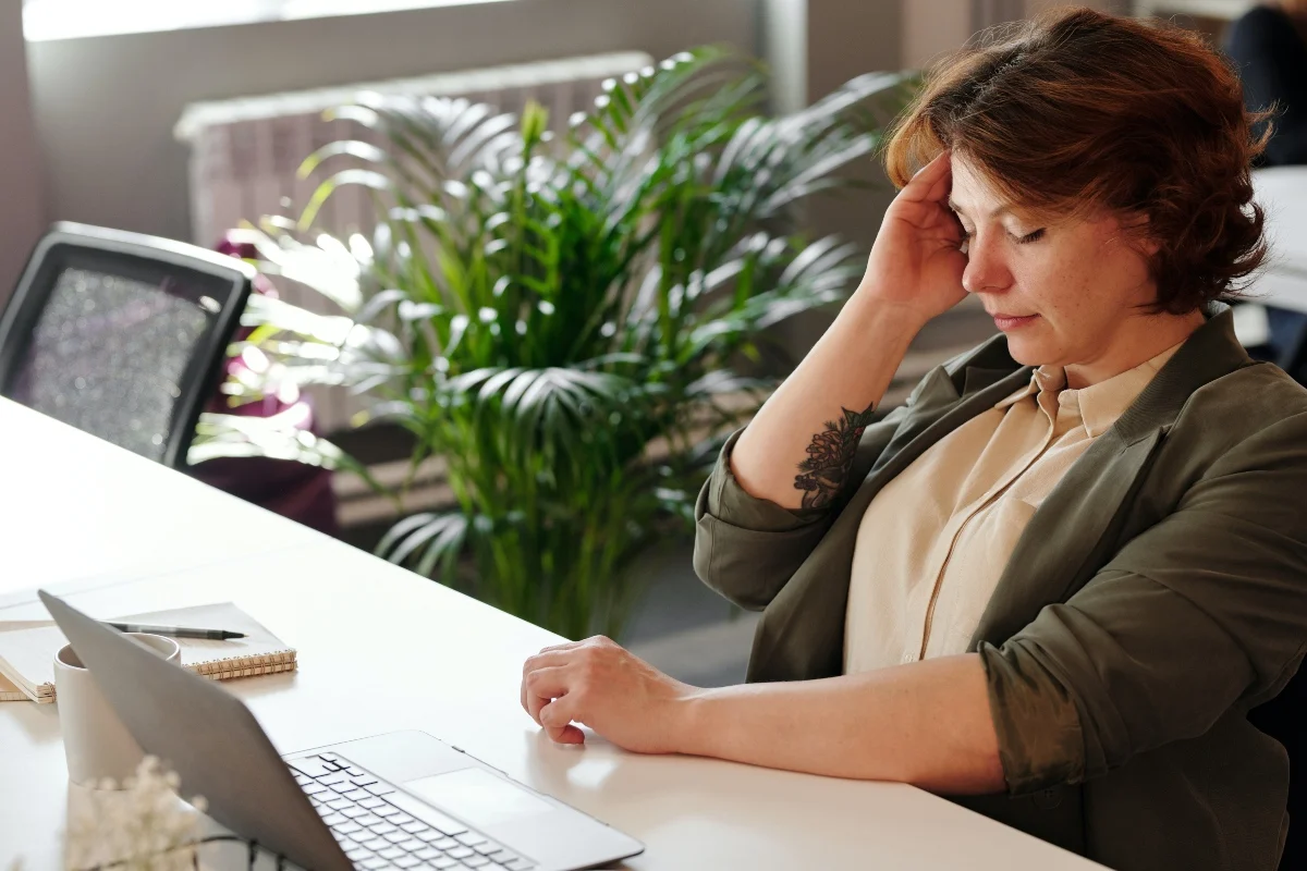 Simptomi koje uzrokuje menopauza i kako se nositi s njima