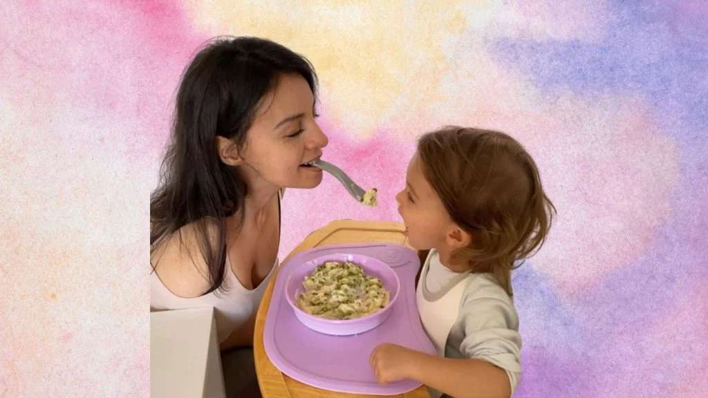 Inspirativna majka bez ruku kojoj se divimo: Kuha, slika i brine o kćeri