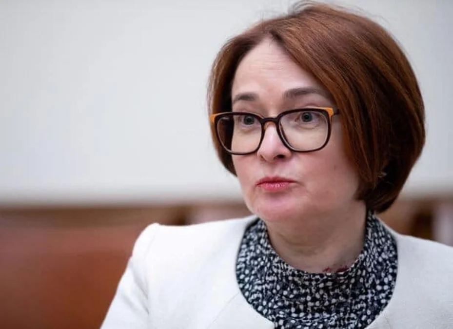 Ruska guvernerka Elvira Nabiullina Putinu: “Gurnuli ste Rusiju u kanalizaciju. Dajem ostavku!”