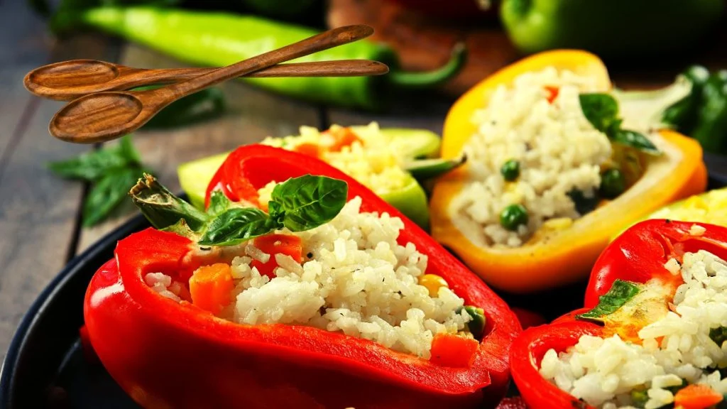 Punjene paprike s rižom – tradicionalan recept neponovljivog okusa