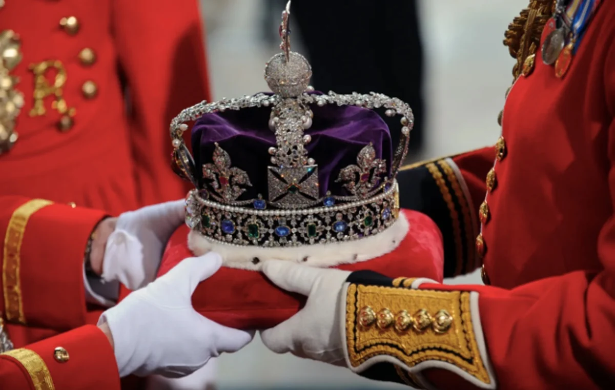 Koliko vrijedi engleska kruna i ko će ju nositi nakon kraljice Elizabete II?