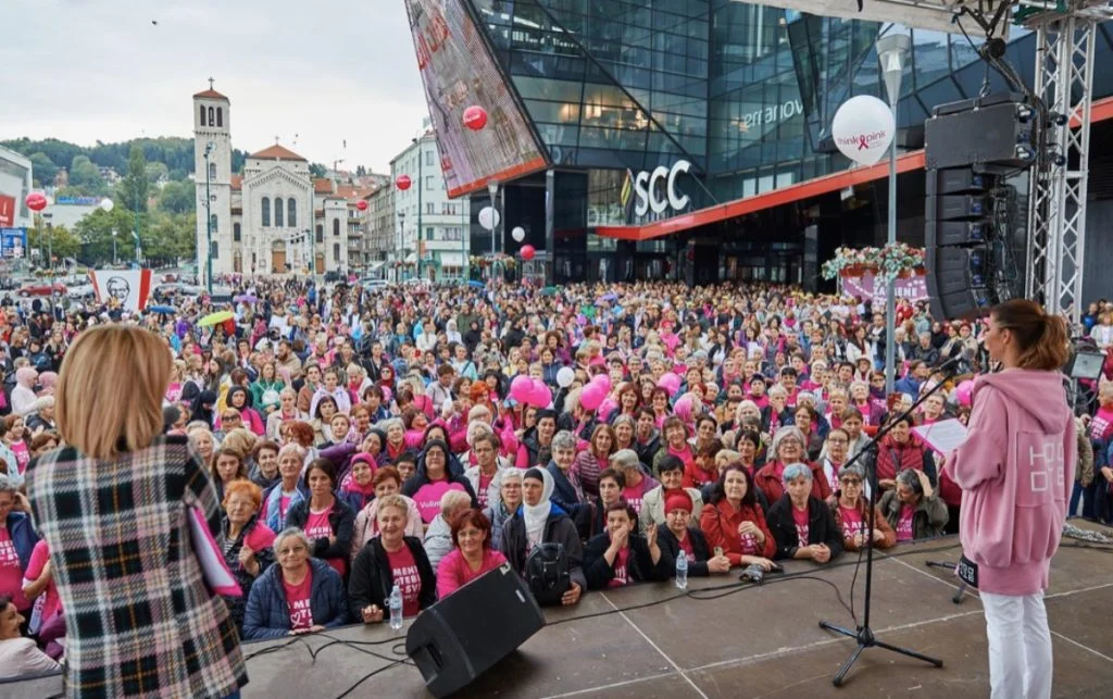 Žene u ružičastom u trci “Race for the cure”