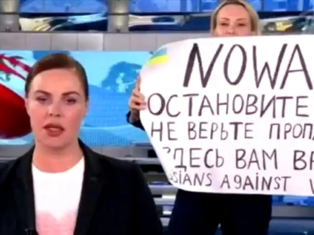 Novinarka koja se usprotivila Putinu napustila Rusiju i izdala knjigu