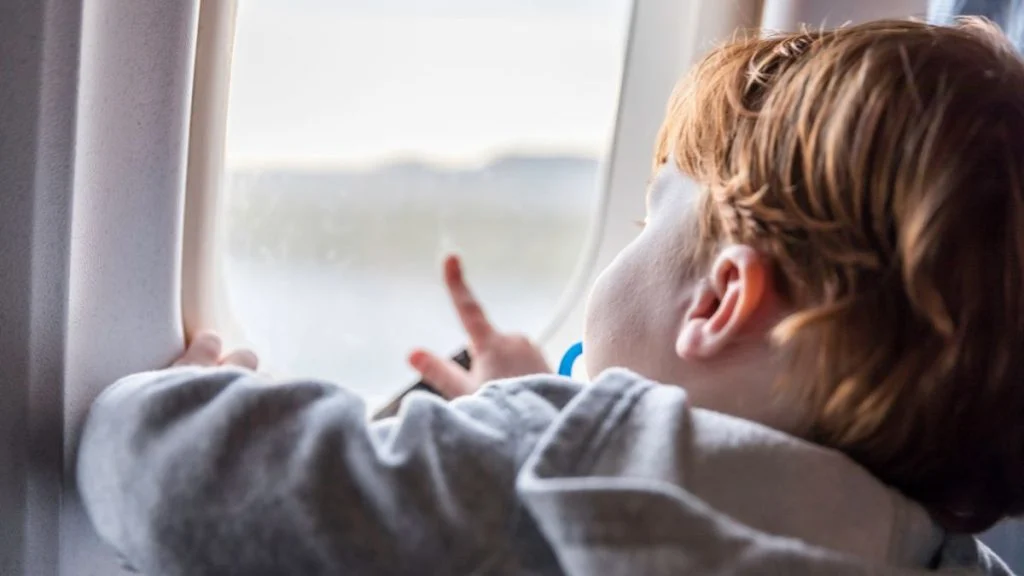 Pa što ako dijete plače u avionu?