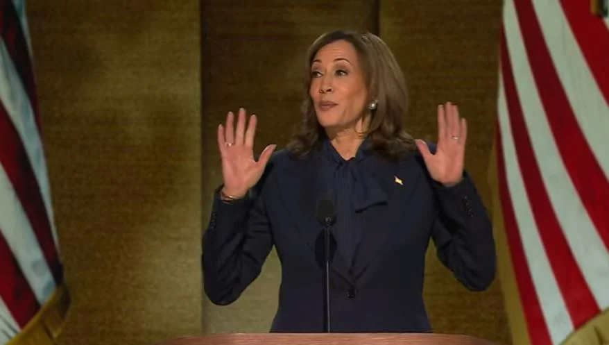 VIDEO: Kamala Harris prihvatila nominaciju i održala svoj najvažniji govor. Trump odmah reagirao u svom stilu
