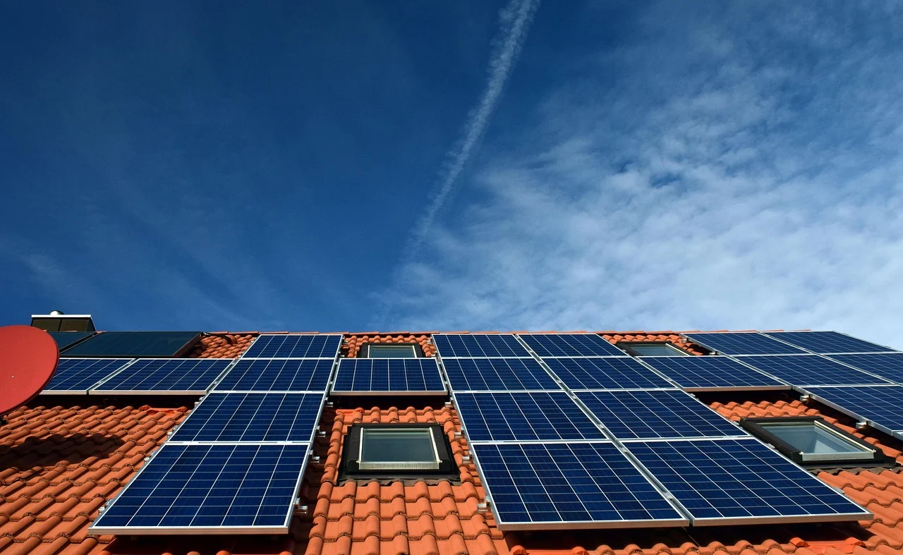 Postavili ste solarne panele na krov kuće? Opet je otvoren natječaj, dostupno još 10 milijuna eura