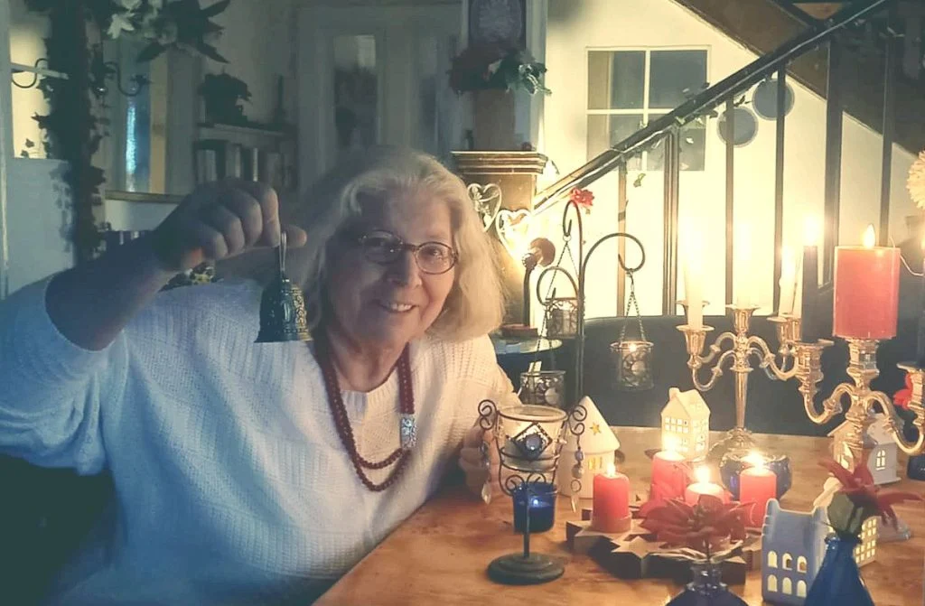 Na Dunavu okuplja “svoje pleme”, na Facebooku 20 tisuća ljudi: Magija bivše profesorice i urednice