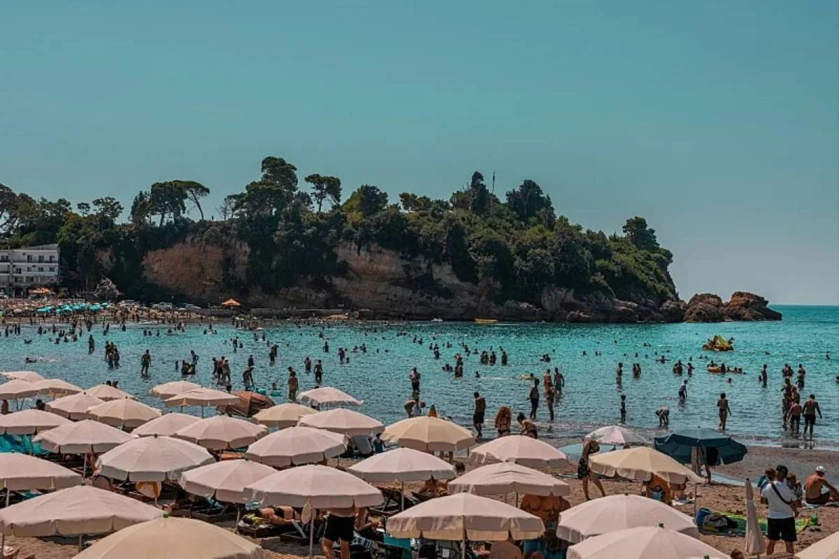 Nova pravila za turiste u Ulcinju: Kazne i do 500 eura