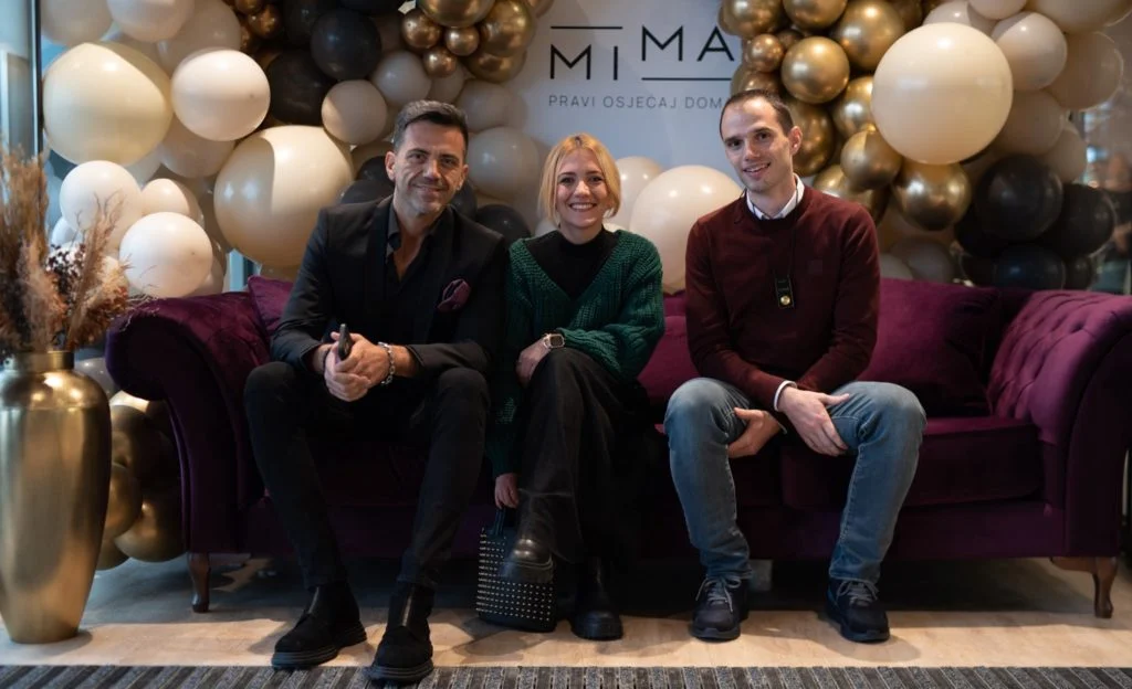 namještaj mima promjena identiteta